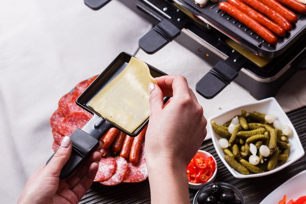 Die besten raclette-rezepte für unvergessliche abende